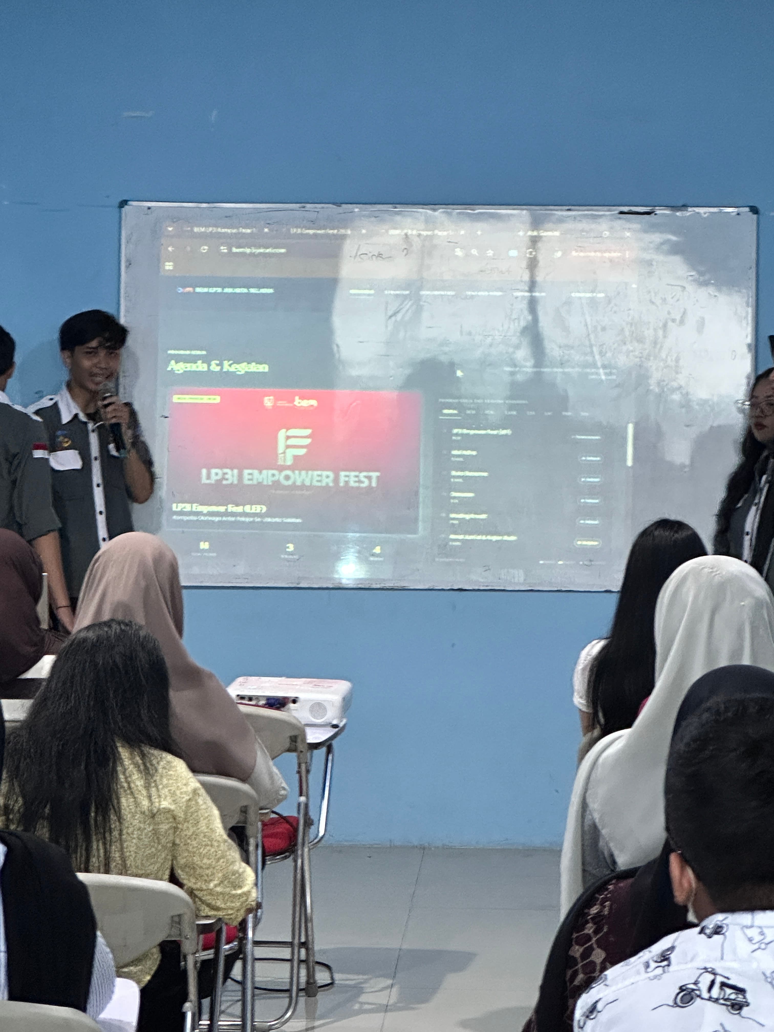Dokumentasi Sosialisasi BEM 18