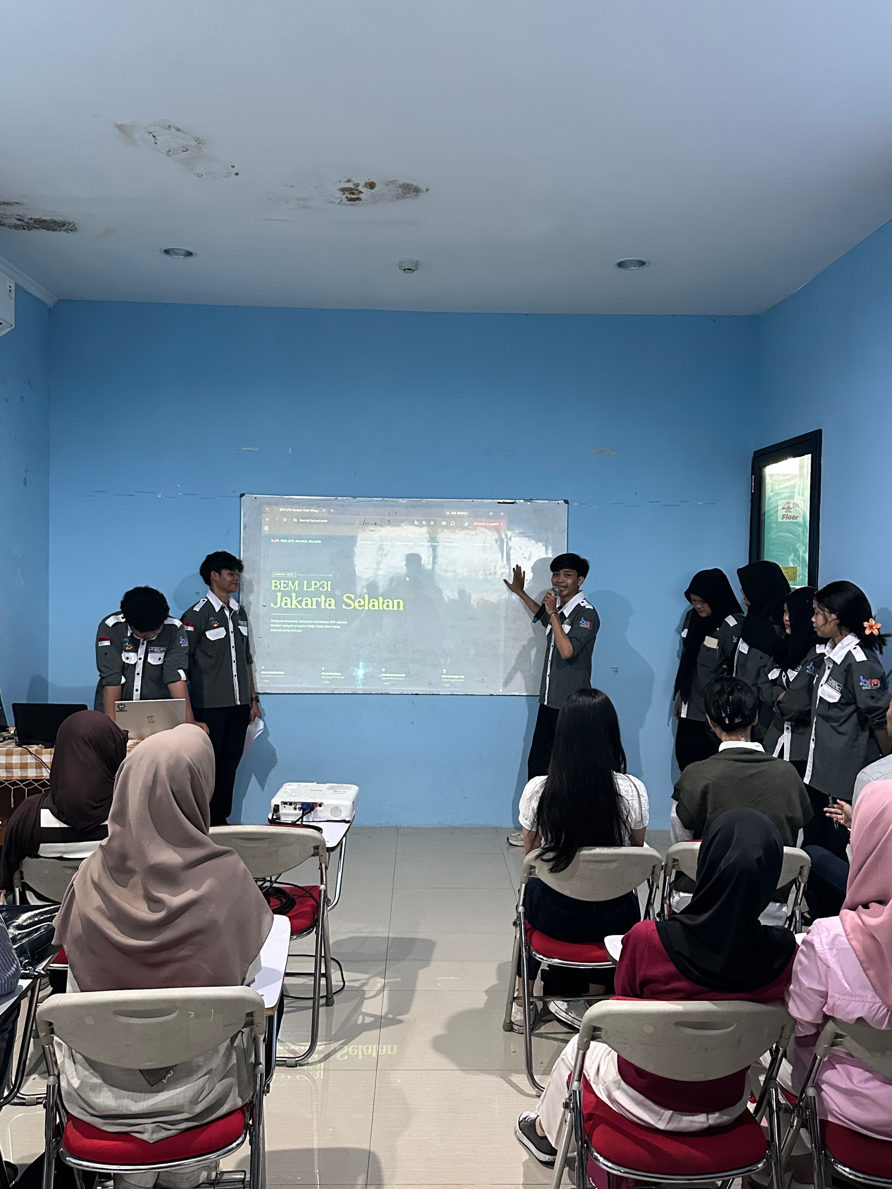 Dokumentasi Sosialisasi BEM 3