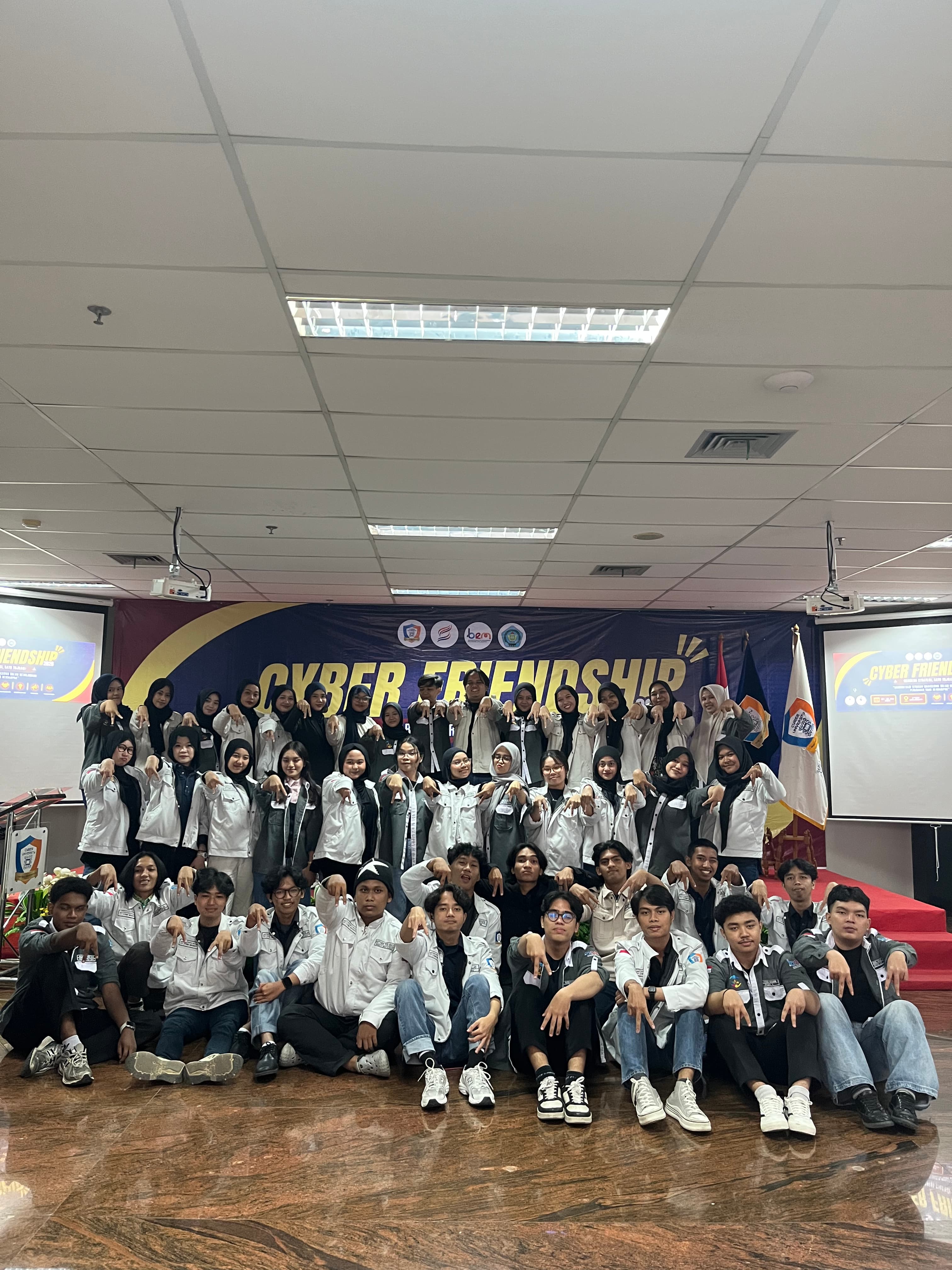 Dokumentasi STUDY BANDING 6